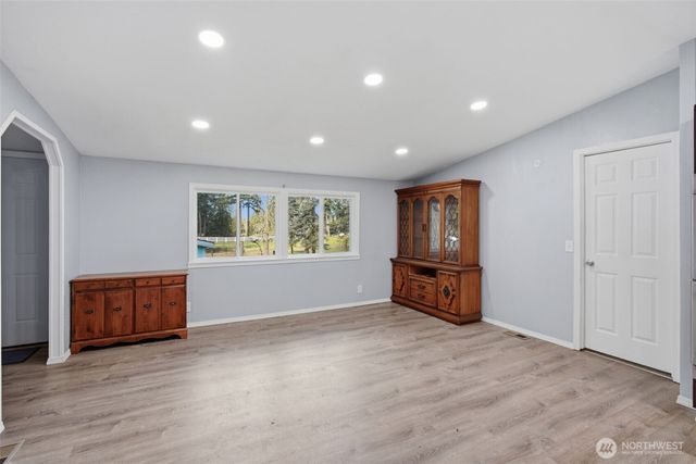 28602 75th Ave S, Roy, WA 98580