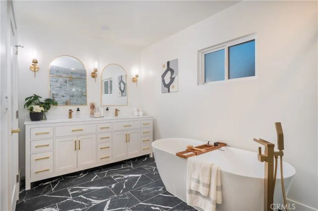 6325 Long Street, Los Angeles, CA 90043