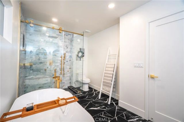 6325 Long Street, Los Angeles, CA 90043