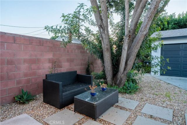 6325 Long Street, Los Angeles, CA 90043