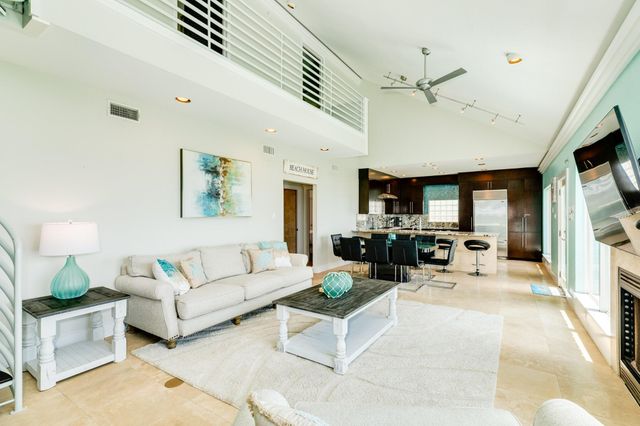 22002 Kennedy Drive, Galveston, TX 77554