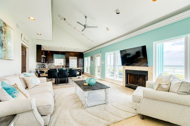 22002 Kennedy Drive, Galveston, TX 77554