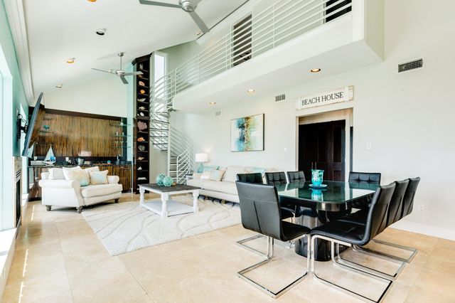 22002 Kennedy Drive, Galveston, TX 77554