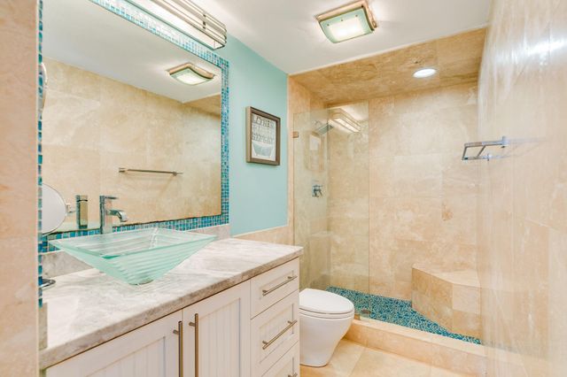 22002 Kennedy Drive, Galveston, TX 77554