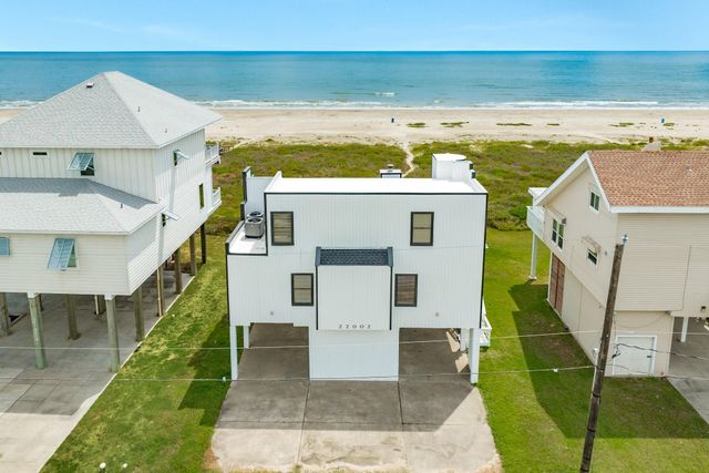 22002 Kennedy Drive, Galveston, TX 77554