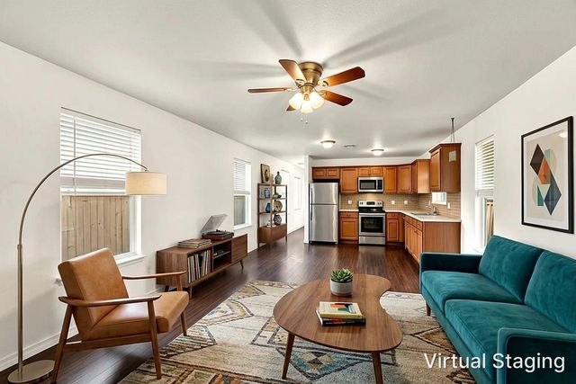 301 Armstrong ST, San Marcos, TX 78666