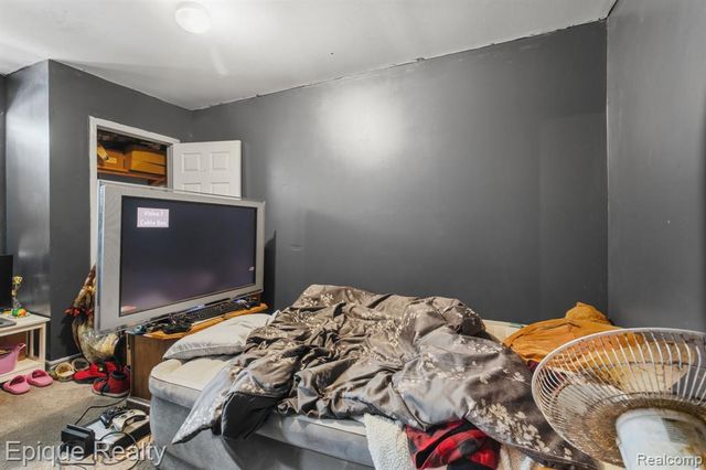 1807 10th Street, Port Huron, MI 48060