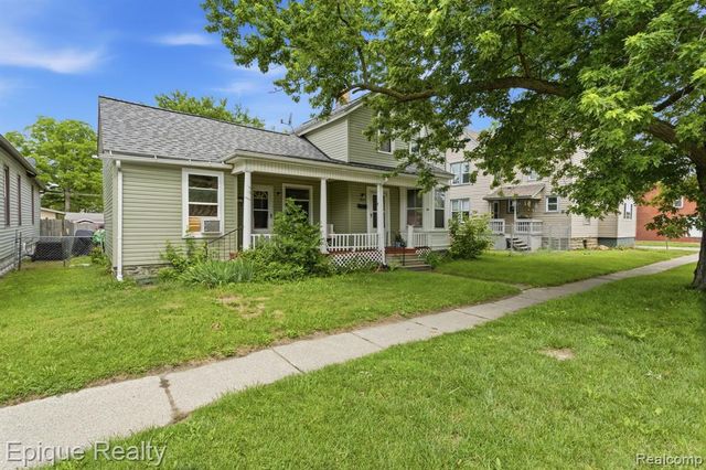 1807 10th Street, Port Huron, MI 48060
