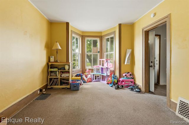 1807 10th Street, Port Huron, MI 48060