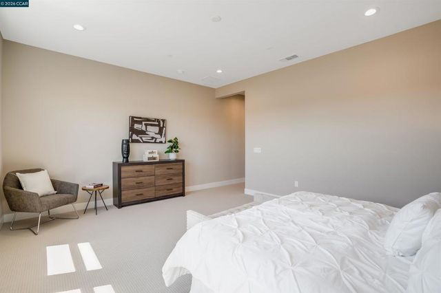 3086 Phoenix Avenue, Tracy, CA 95377