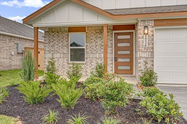 16126 Domestic Dove Way, Hockley, TX 77447