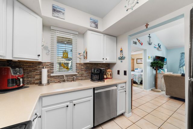 1627 SE Green Acres Cir Apt Z203, Port St Lucie, FL 34952