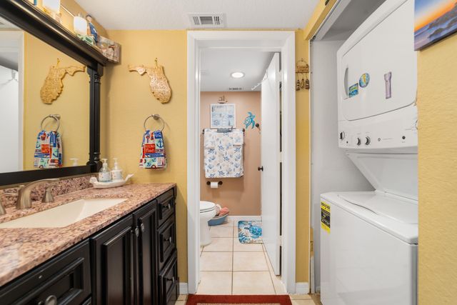 1627 SE Green Acres Cir Apt Z203, Port St Lucie, FL 34952