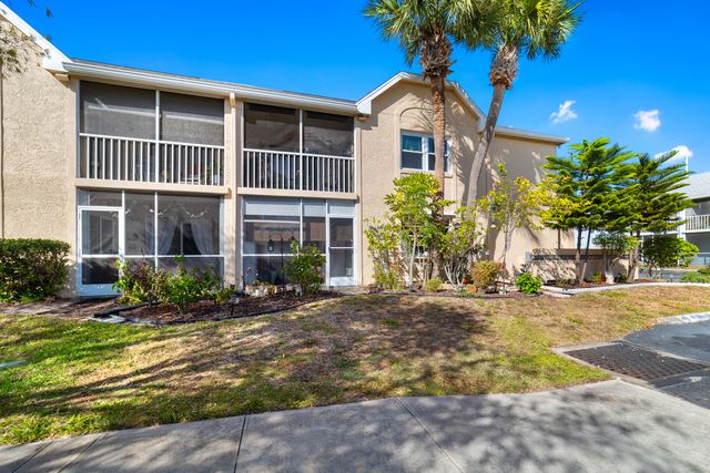 1627 SE Green Acres Cir Apt Z203, Port St Lucie, FL 34952