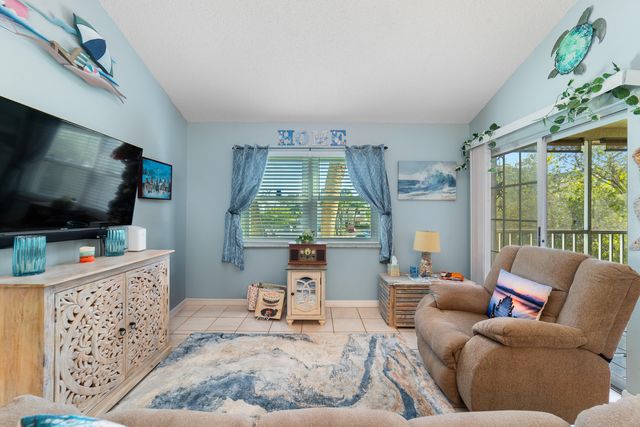 1627 SE Green Acres Cir Apt Z203, Port St Lucie, FL 34952