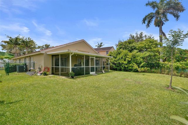 19473 NW 24th Pl, Pembroke Pines, FL 33029