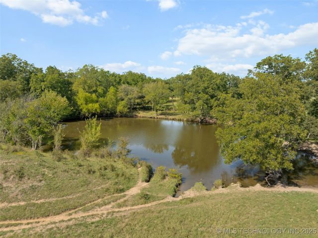 4480 Memorial Road, Lone Grove, OK 73443