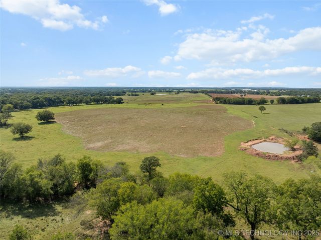 4480 Memorial Road, Lone Grove, OK 73443