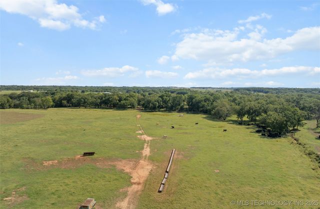 4480 Memorial Road, Lone Grove, OK 73443