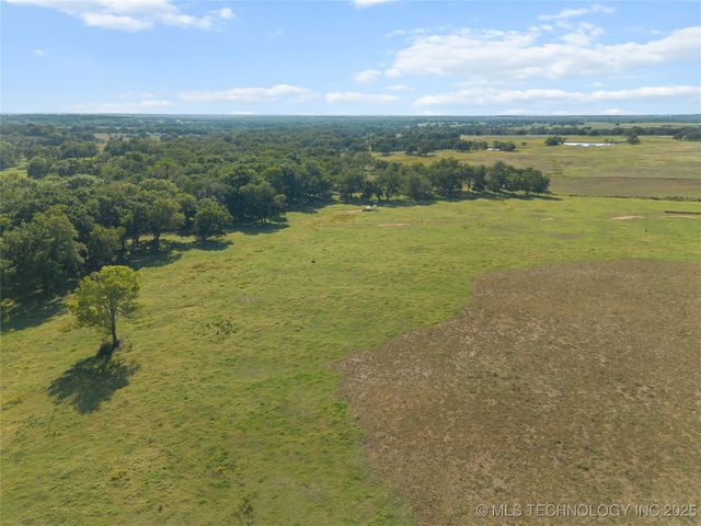 4480 Memorial Road, Lone Grove, OK 73443