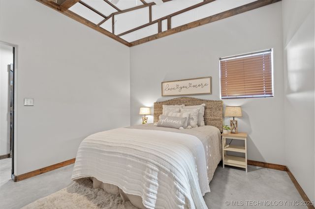 4480 Memorial Road, Lone Grove, OK 73443