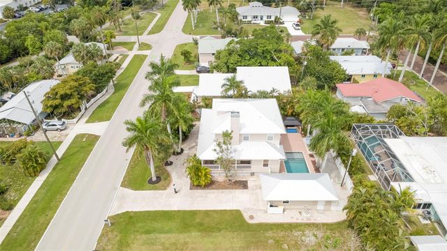 740 W VIRGINIA AVENUE, Punta Gorda, FL 33950