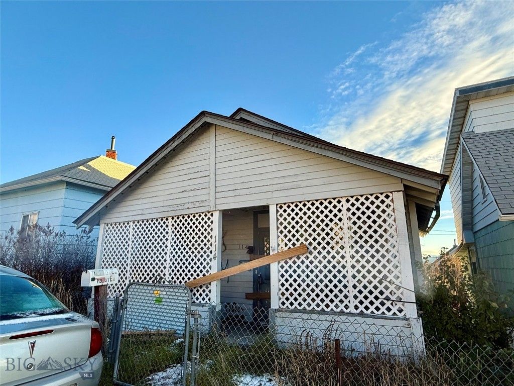 114 Oneil, Butte, MT 59701 photo 2