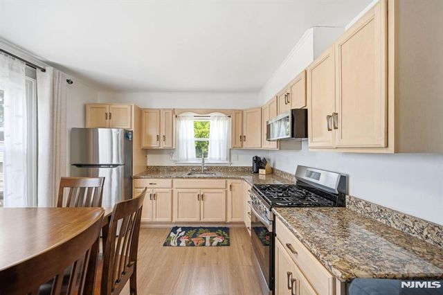 21 N 13th Street, Haledon, NJ 07508