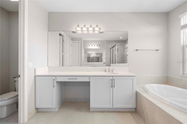 3341 WOODLAND BROOK WAY, Wesley Chapel, FL 33543