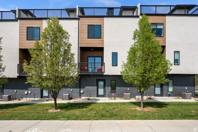 1838 E MELBOURNE CT, Millcreek, UT 84106