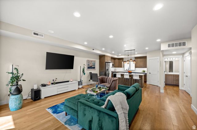 1838 E MELBOURNE CT, Millcreek, UT 84106