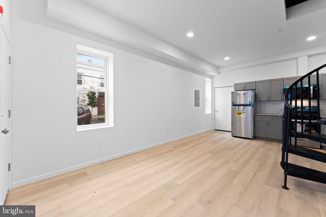 2600 S 7TH ST, Philadelphia, PA 19148