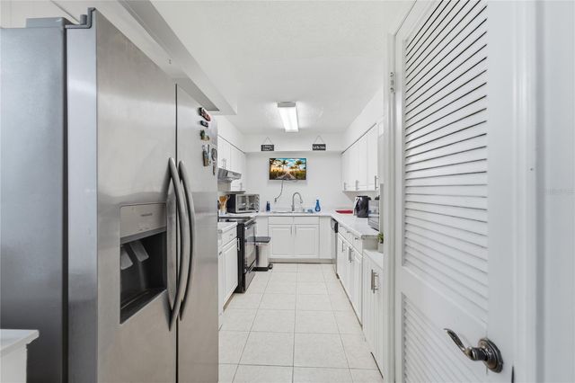 524 PIGEON CIR, Orlando, FL 32825