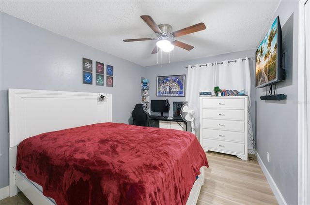524 PIGEON CIR, Orlando, FL 32825