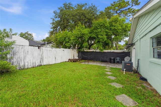 524 PIGEON CIR, Orlando, FL 32825