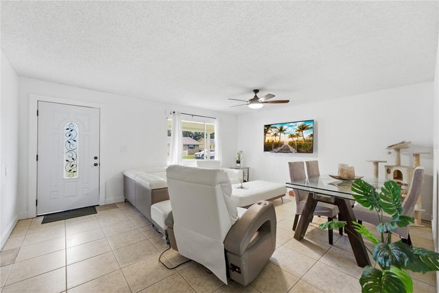 524 PIGEON CIR, Orlando, FL 32825