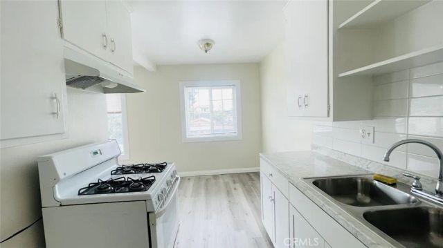 1083 Gaviota Avenue, Long Beach, CA 90813