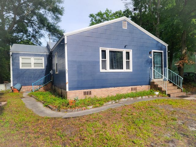 2646 Ranger Drive, North Charleston, SC 29405