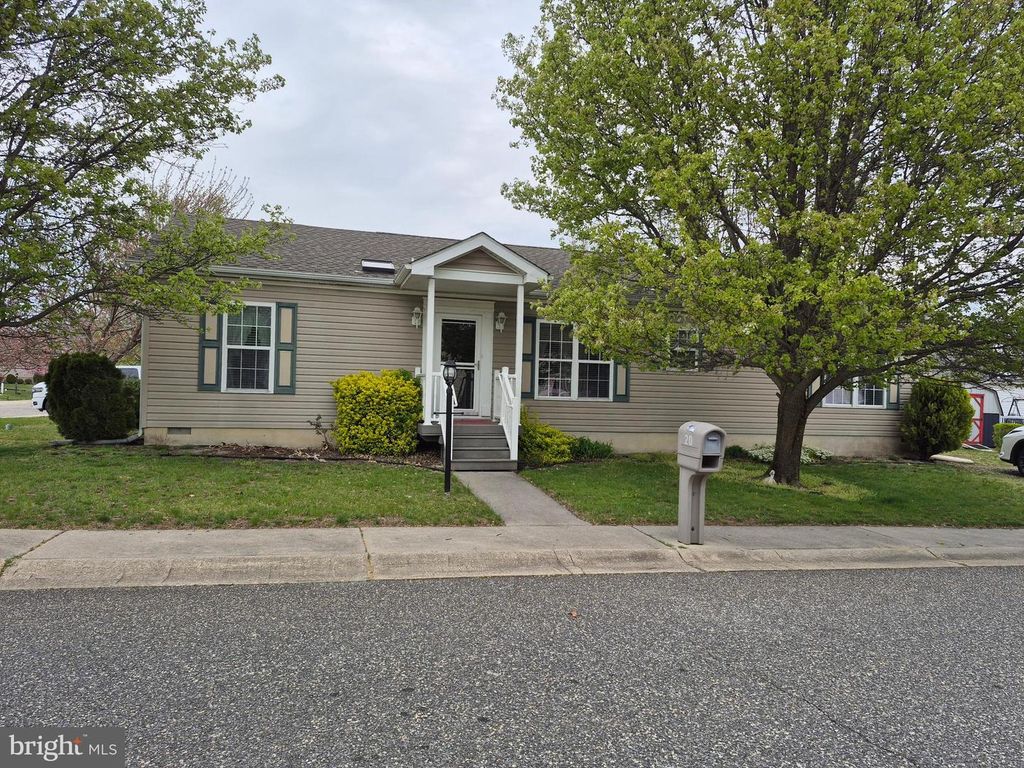 20 OAKS DR, Mays Landing, NJ 08330