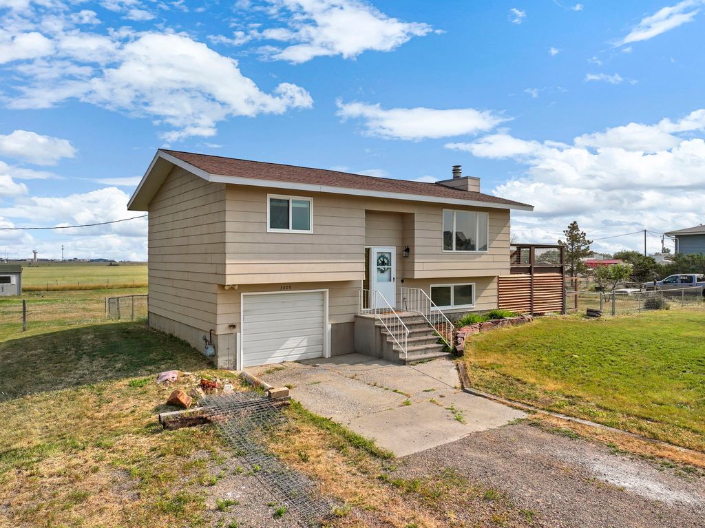 3009 Wells Fargo Drive, Great Falls, MT 59404 photo 2