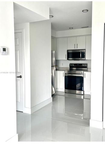 10950 NW 82nd St 106, Doral, FL 33178