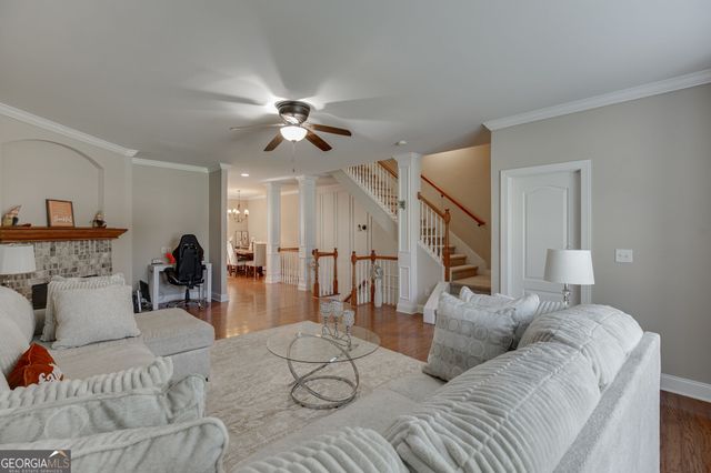 2764 Laurel Valley Trail, Buford, GA 30519