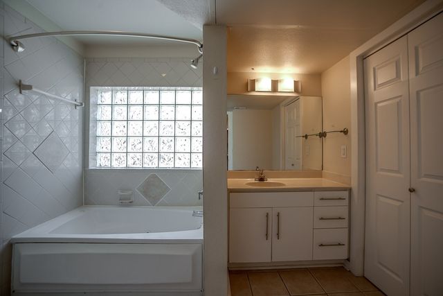 3901 Travis Street 116, Dallas, TX 75204