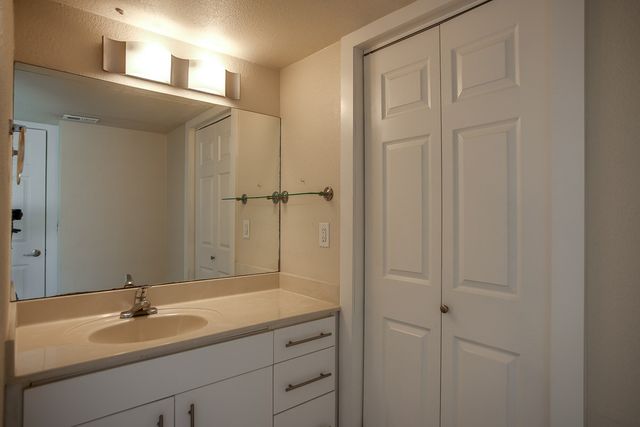 3901 Travis Street 116, Dallas, TX 75204