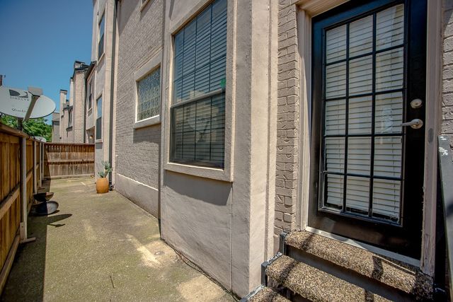 3901 Travis Street 116, Dallas, TX 75204
