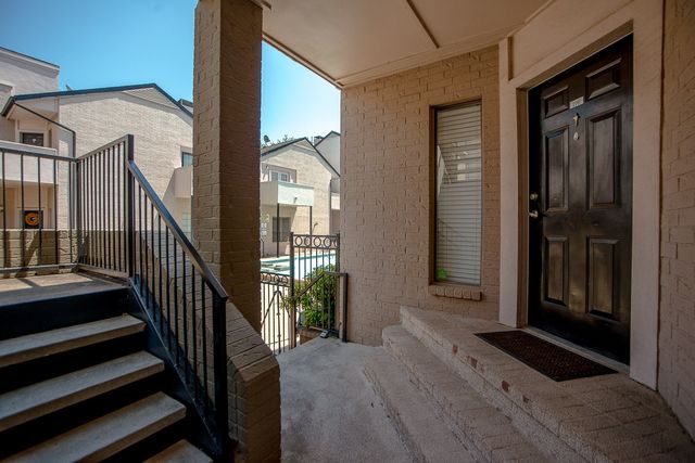 3901 Travis Street 116, Dallas, TX 75204