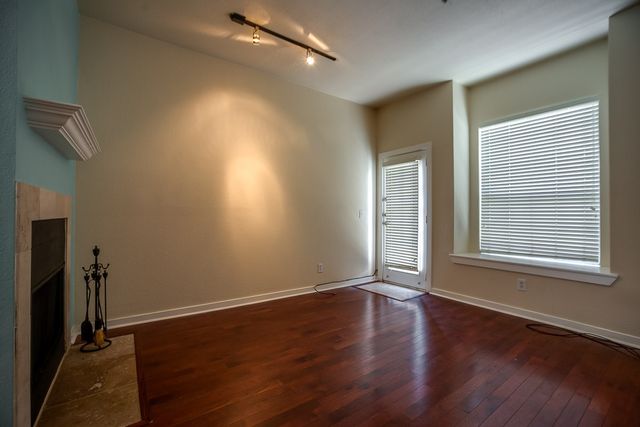 3901 Travis Street 116, Dallas, TX 75204