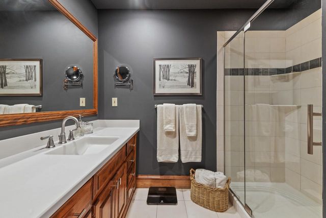 2516 N 90th STREET, Wauwatosa, WI 53226