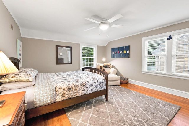2516 N 90th STREET, Wauwatosa, WI 53226