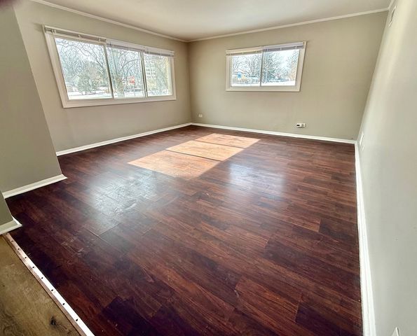 2904 Woodworth Place, Hazel Crest, IL 60429